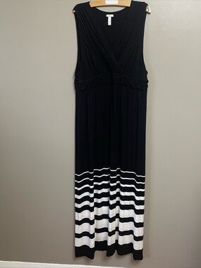 Soma XXL black stretchy wrap bodice sleeveless white stripe maxi dress